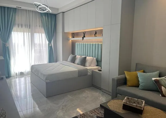 Apartment In Golf Heights Nabq *