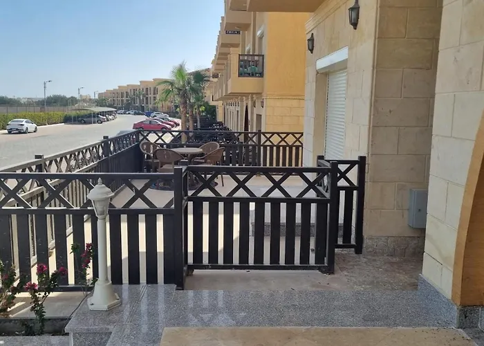In Golf Heights Nabq Apartment