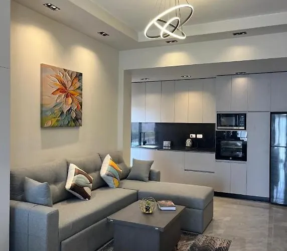 Apartment In Golf Heights Nabq